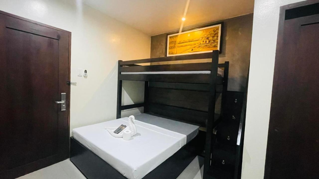 A&E Apartelle Баколод Екстериор снимка